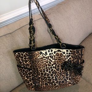 Jessica Simpson handbag